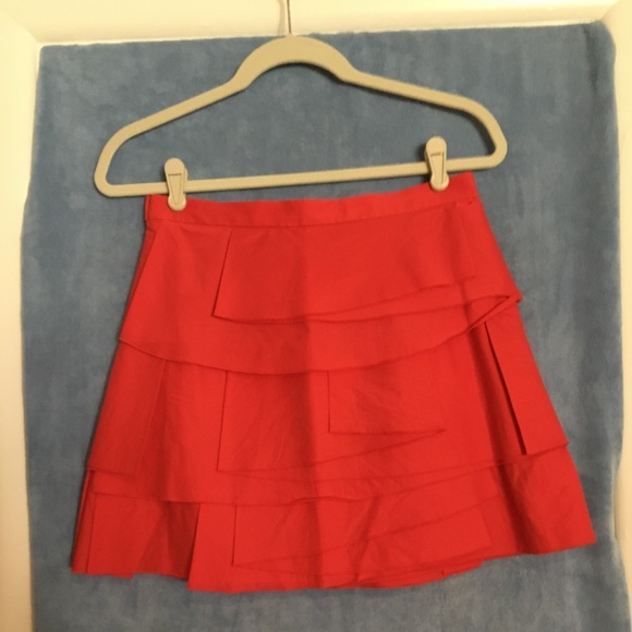 NWOT BCBG Skirt - Picture 2 of 2